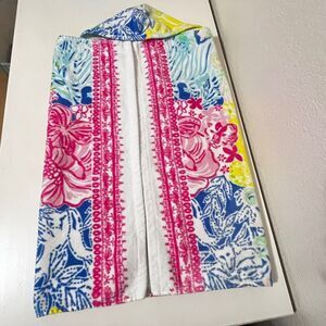 Pottery Barn Kids Lilly Pulitzer Cheek to Cheek Baby Beach Wrap Hooded Towel